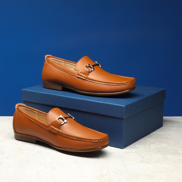 Men's PU Leather Metallic Horsebit Loafers - TAN - 8